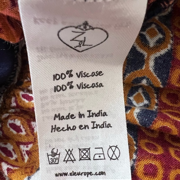 Z&L Europe Wrap Around Ruffle Dress Bell Sleeves Medium Floral Tribal Bohemian M - Picture 8 of 12